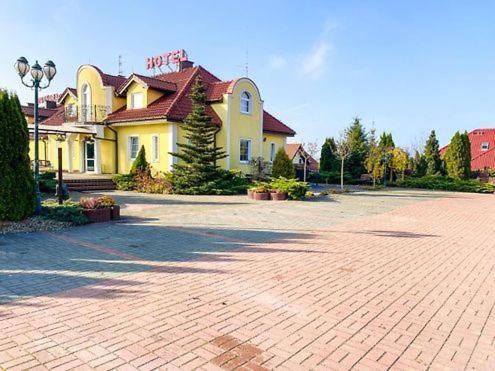 Hotel Jablonski Доротово Екстериор снимка