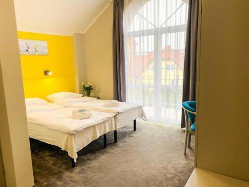 Hotel Jablonski Доротово Екстериор снимка